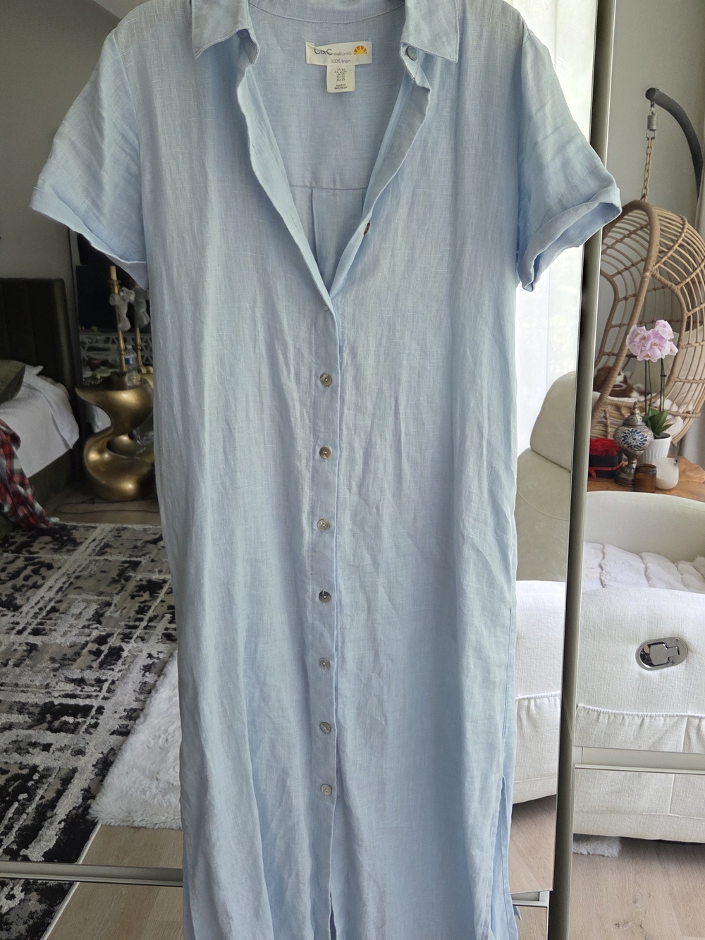 C&C California Light Blue Linen Button-Front Chemise